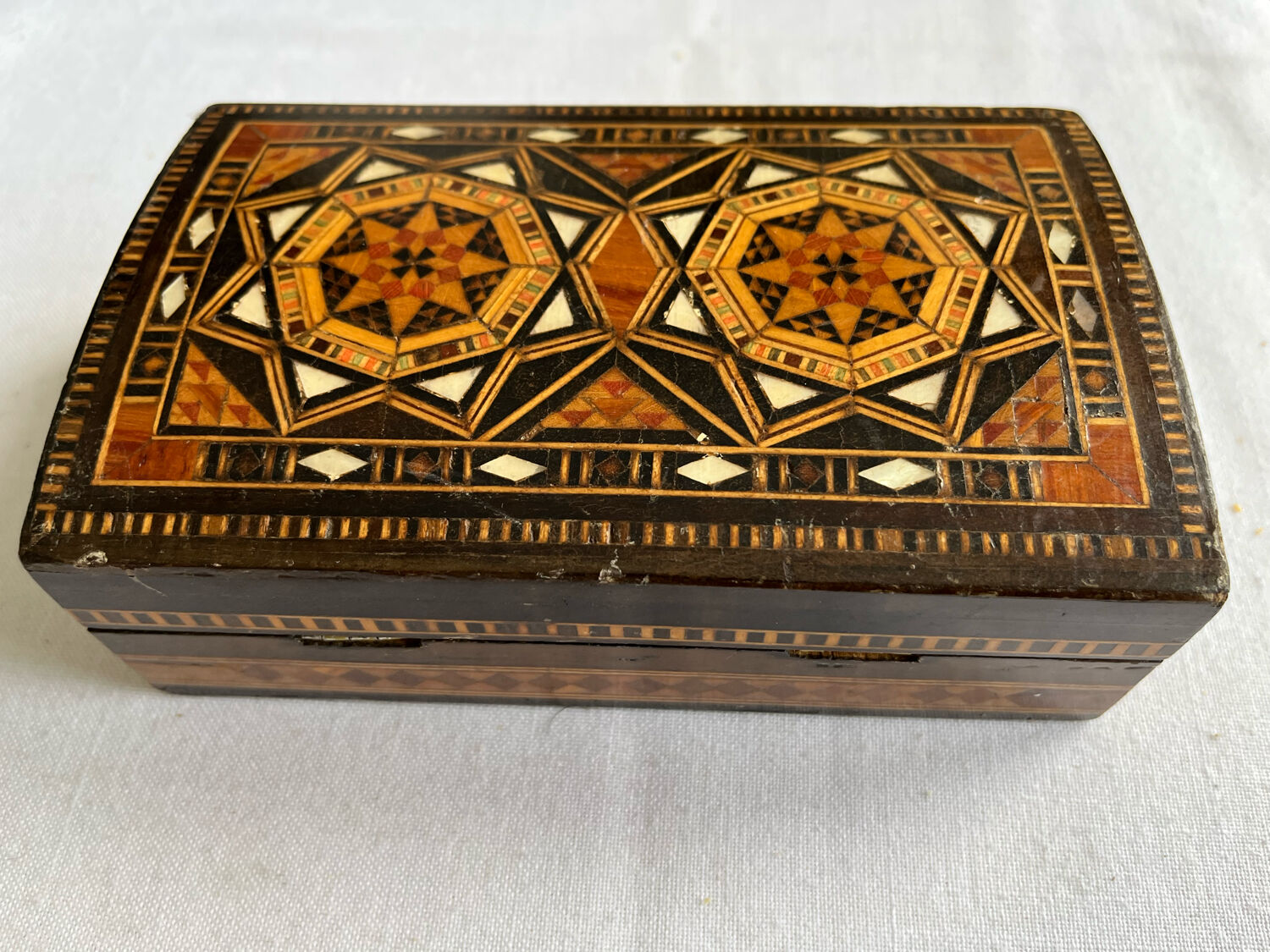 Inlaid wooden box
