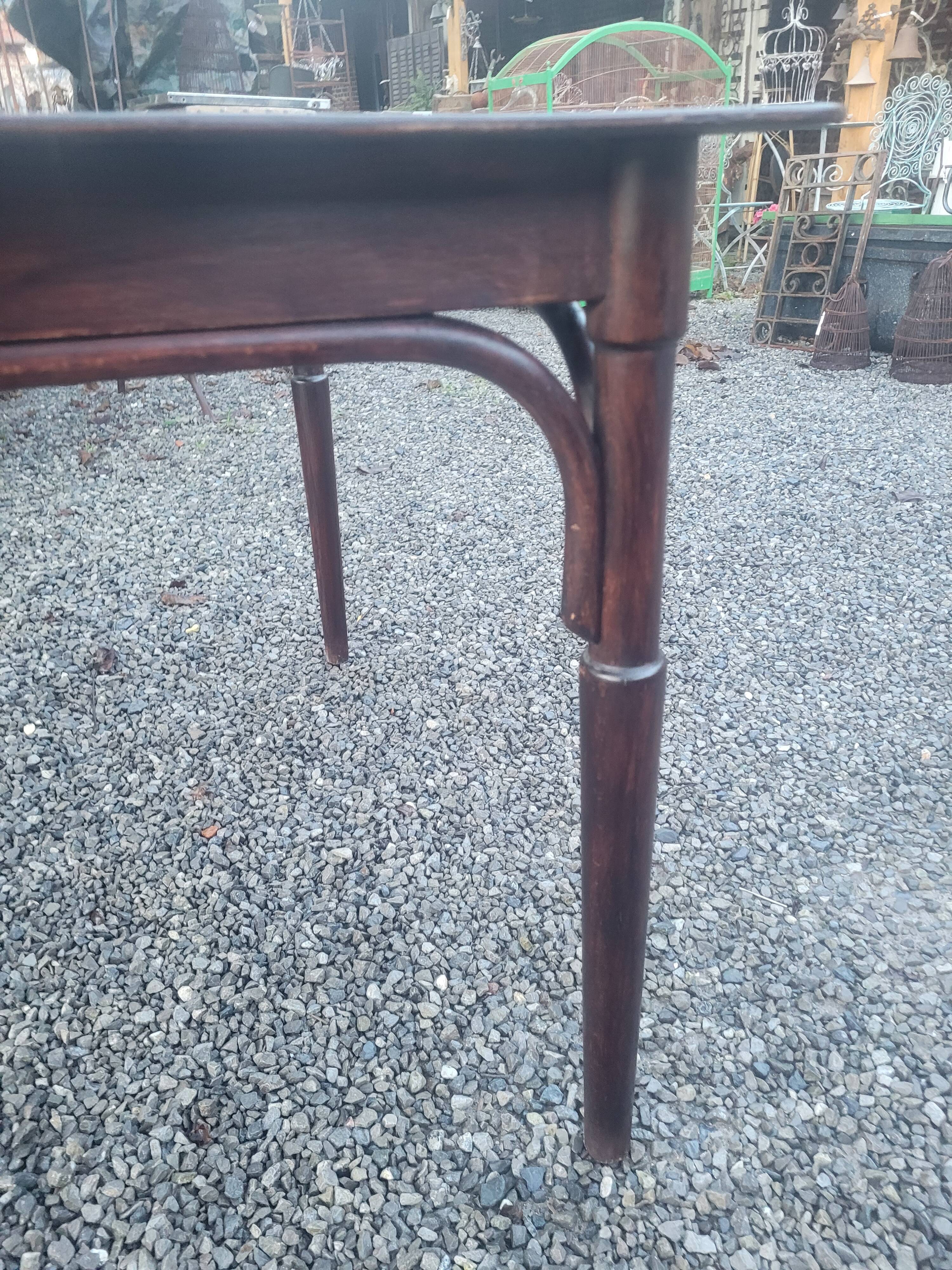 Thonet curved wood bistro table