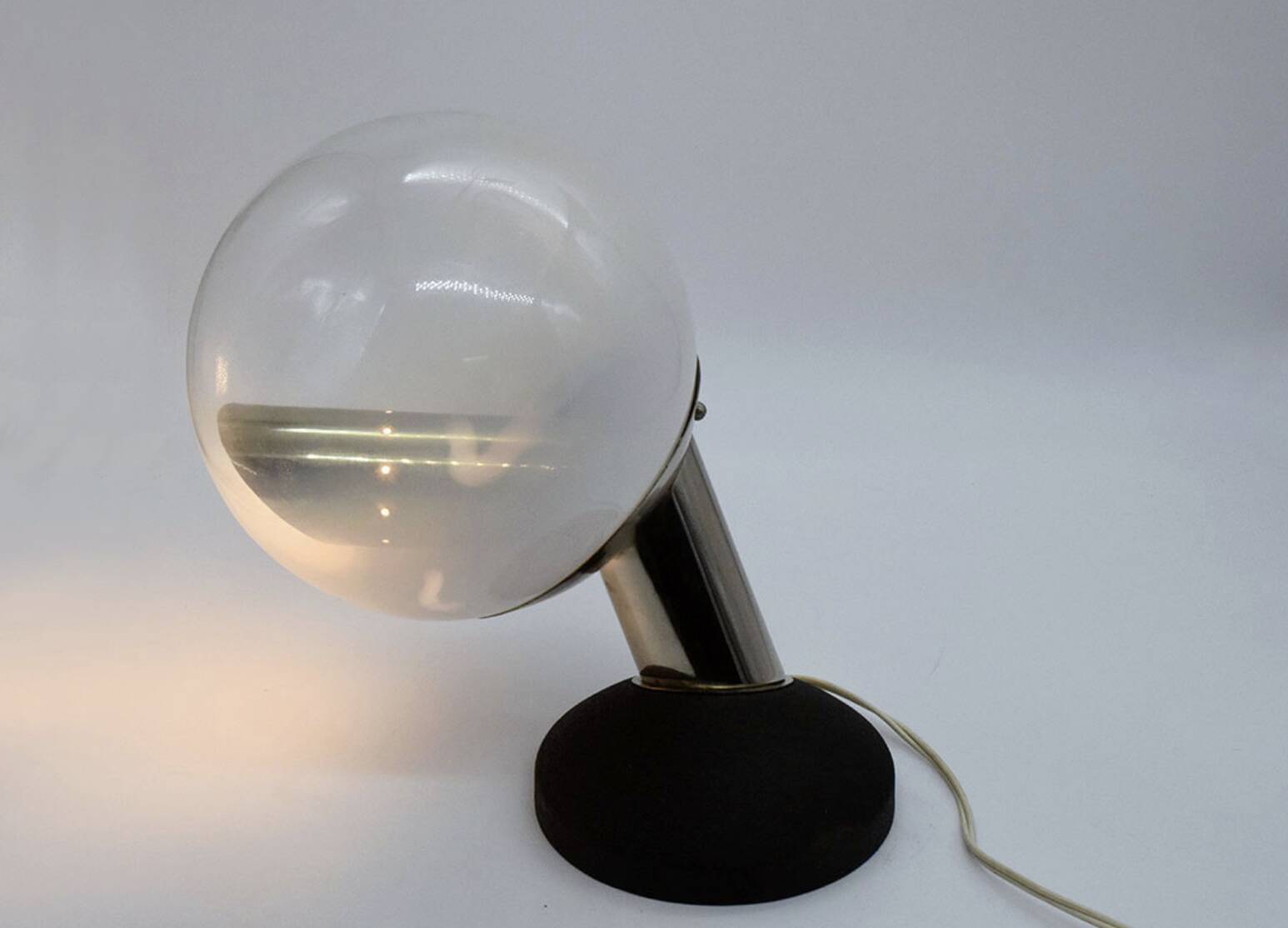 Italian Adjustable Table Lamp From The 1960s