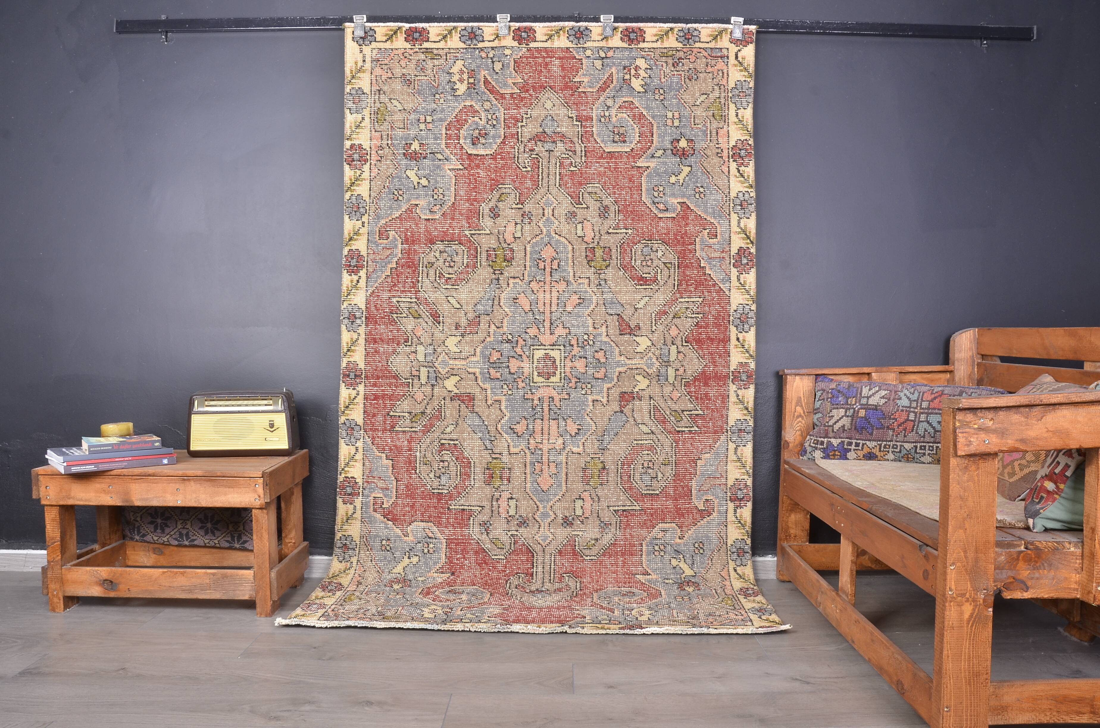 Handknotted Vintage Decorative