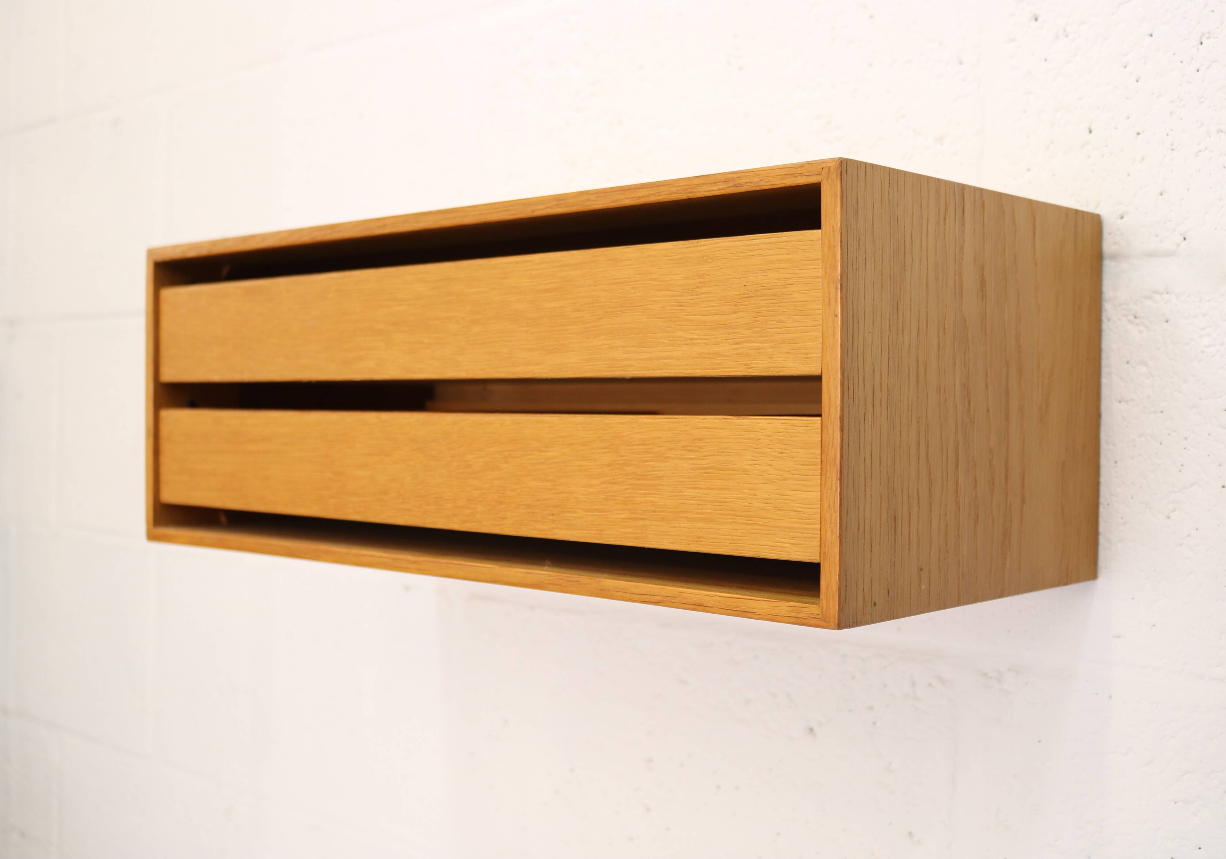 Rare floating nightstand  in oak wood with  drawers - Denmark 70