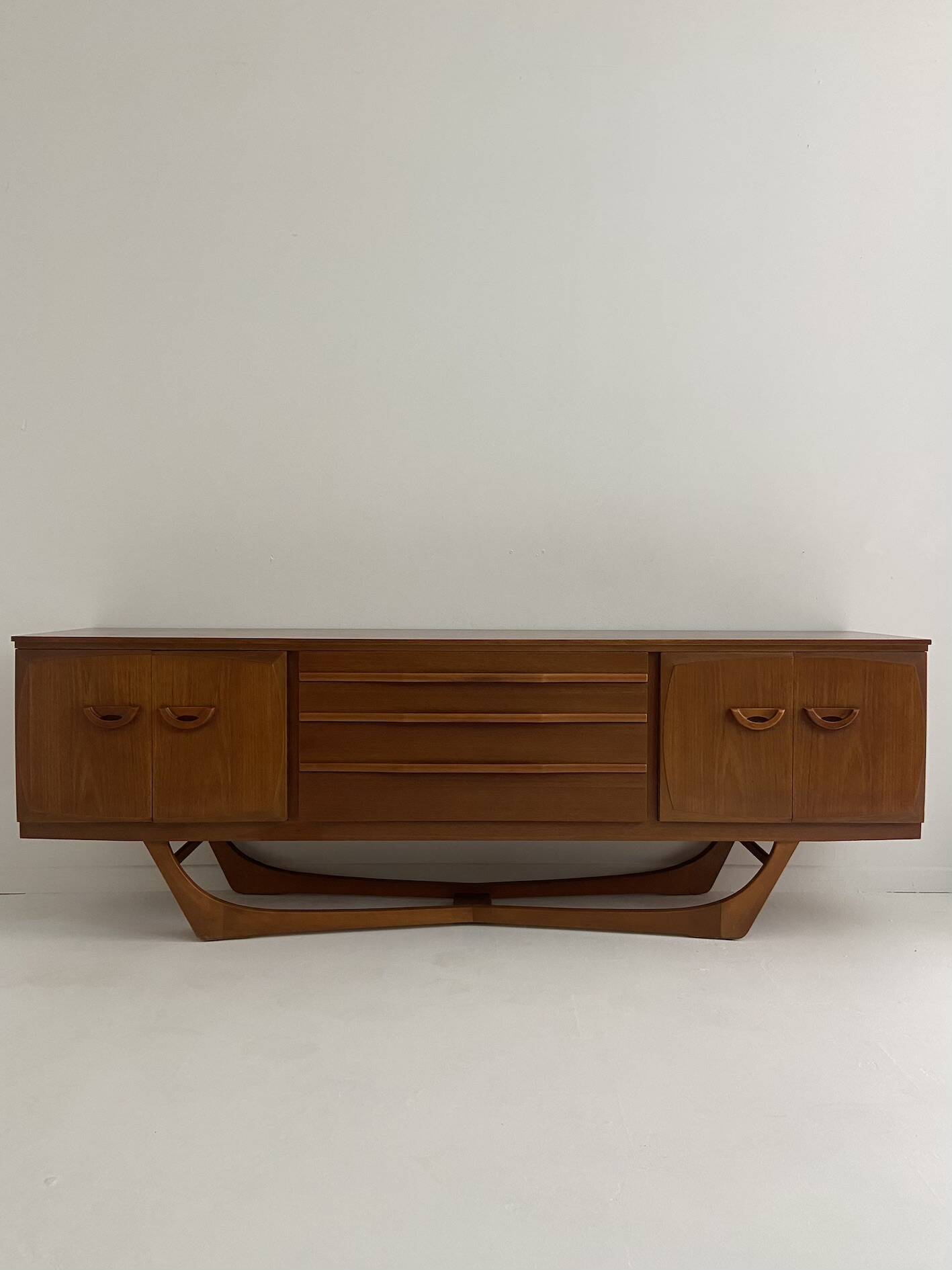 large enfilade by beautility