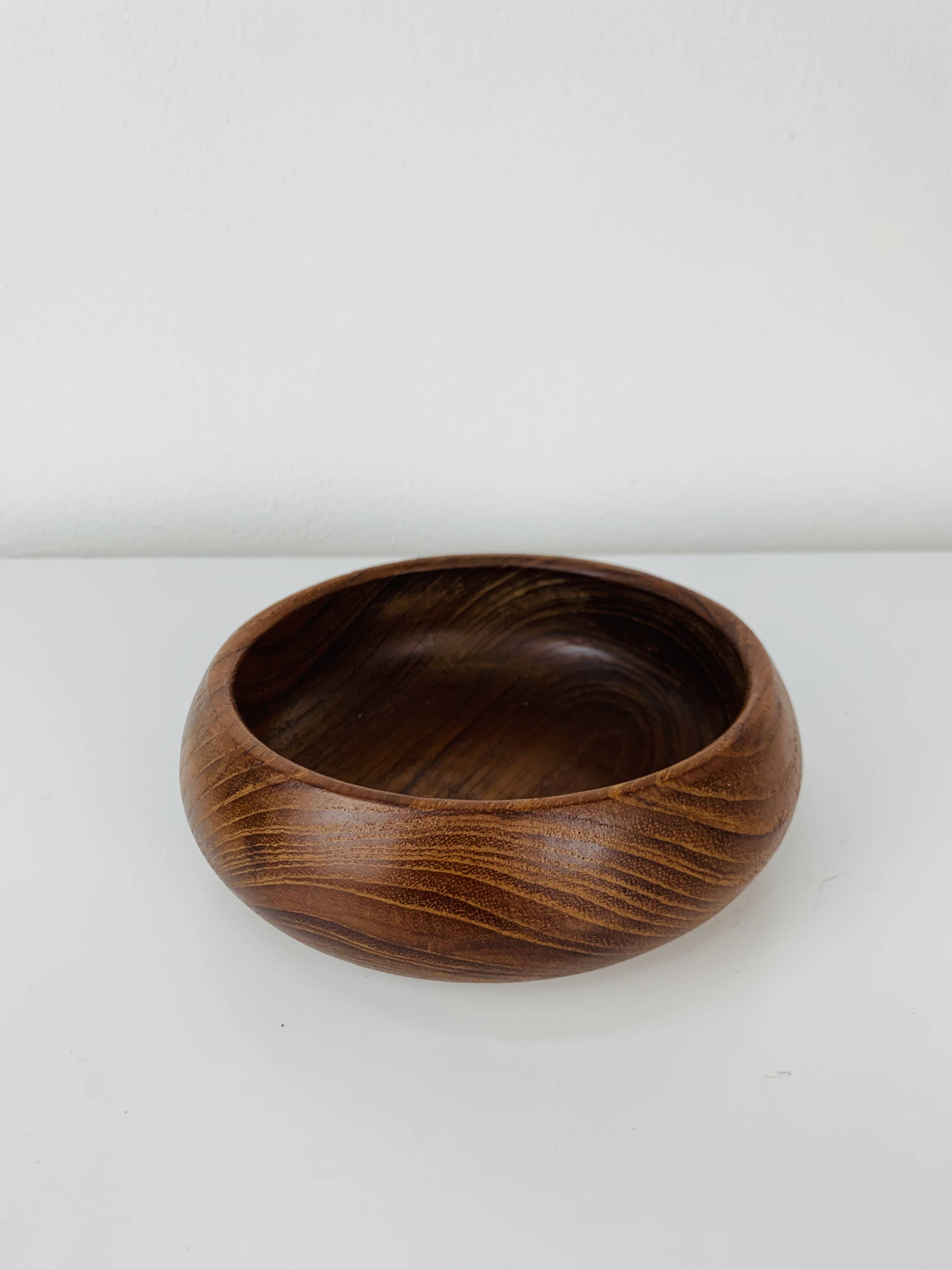 Scandinavian teak pocket emptier, 1960s