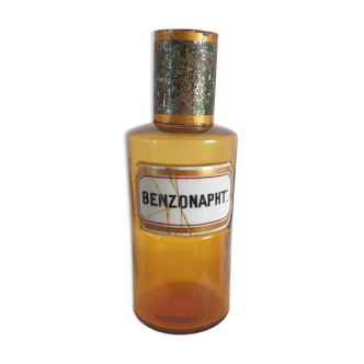 Pharmacy jar benzonapht