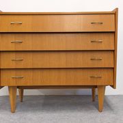 4-drawer chest of drawers in blond oak from the 50s/60s