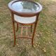 Vitrine sur pied vintage