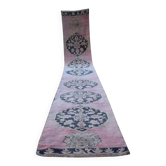 Vintage Turkish hallway rug 105x771 cm