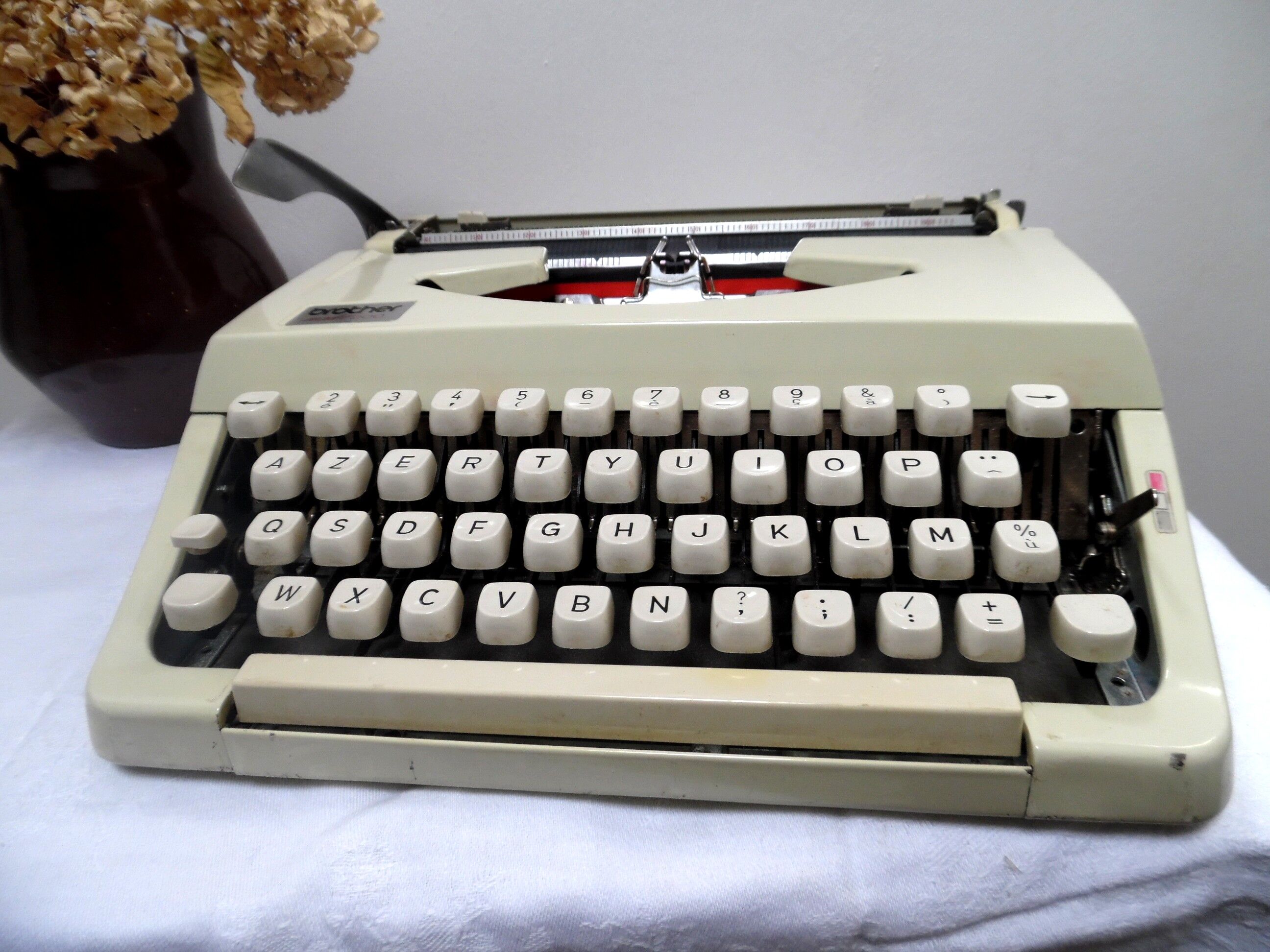 Brother typewriter model 200