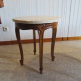 Table basse Ronde-Bois sculpté-Marbre blanc veiné-Style régence/louis XV