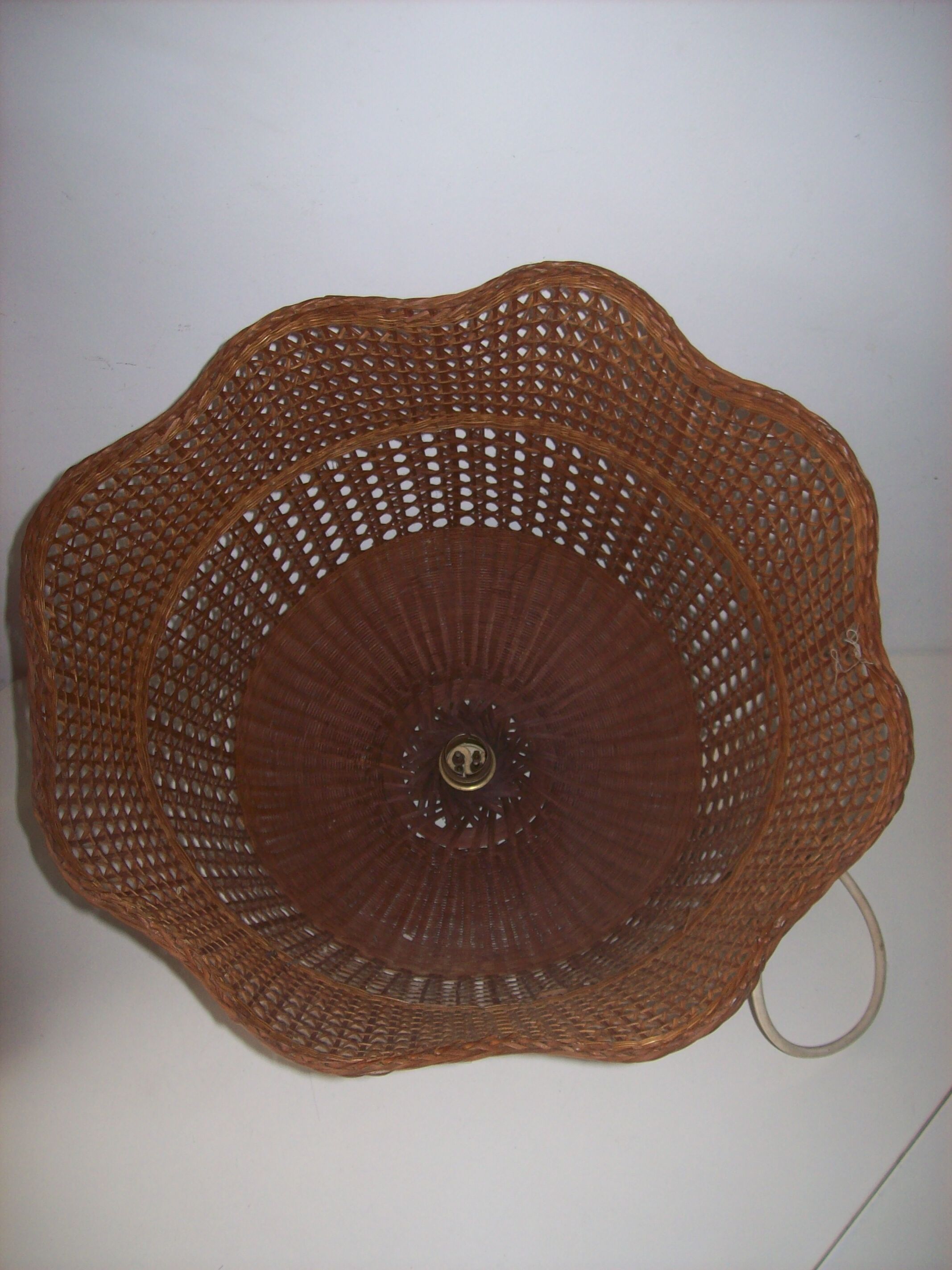 Braid wicker suspension