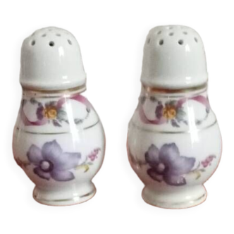 Salt shakers