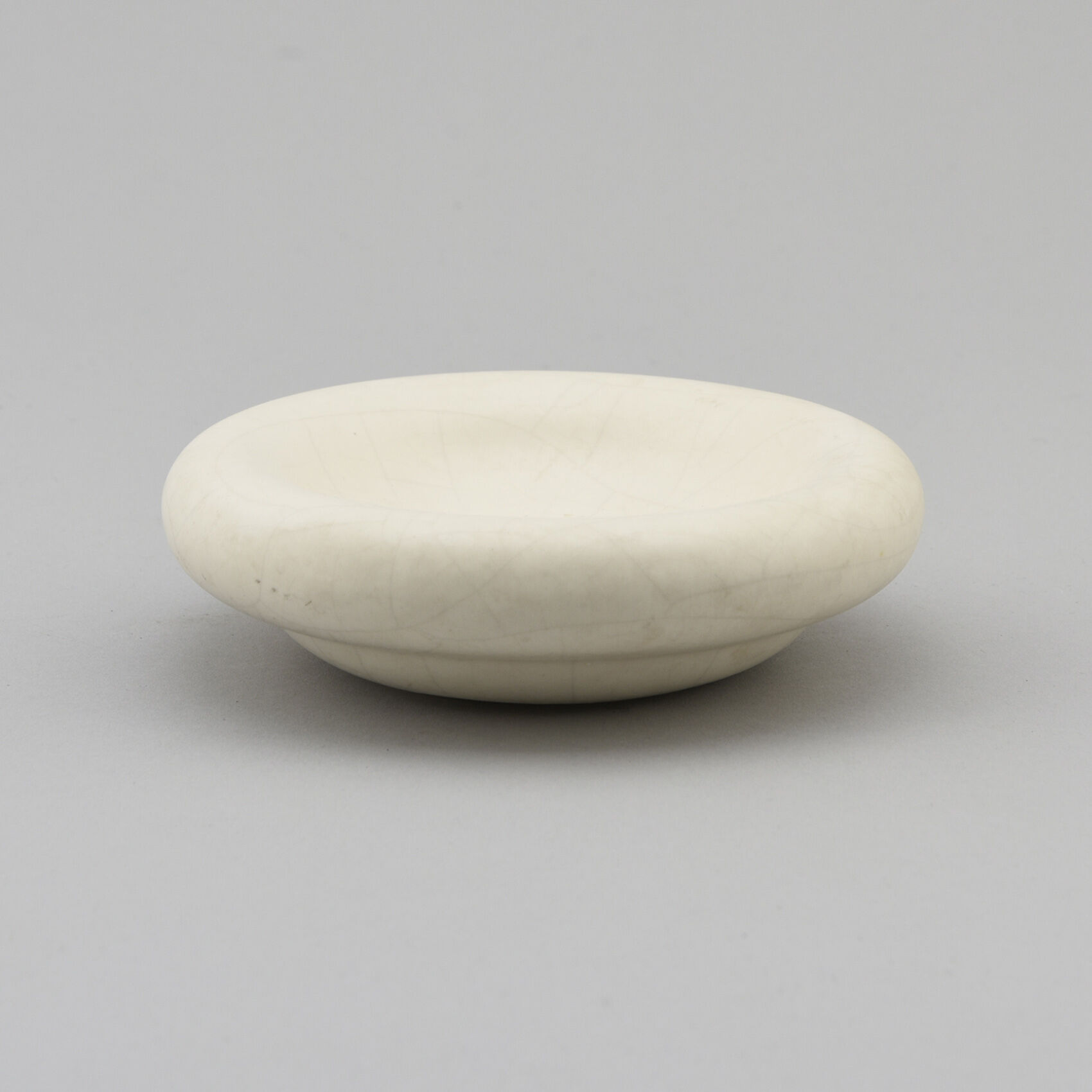 Empty cream white ceramic pocket