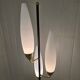 Lampadaire tripode vintage – Laiton & opaline blanche – Années 1960