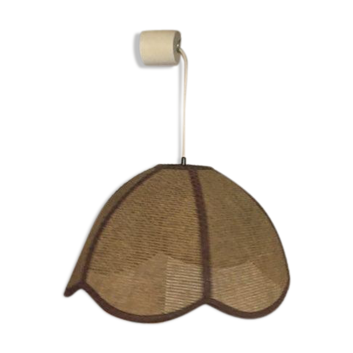 Two-tone flower hanging in braided straw.