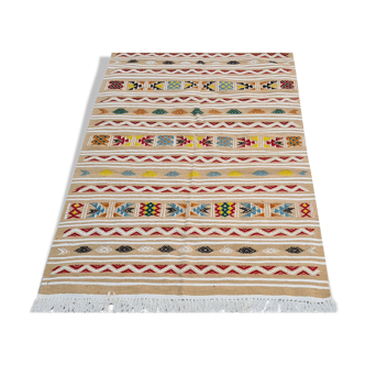 Tapis multicolores à motifs berbères fait main 155x100cm