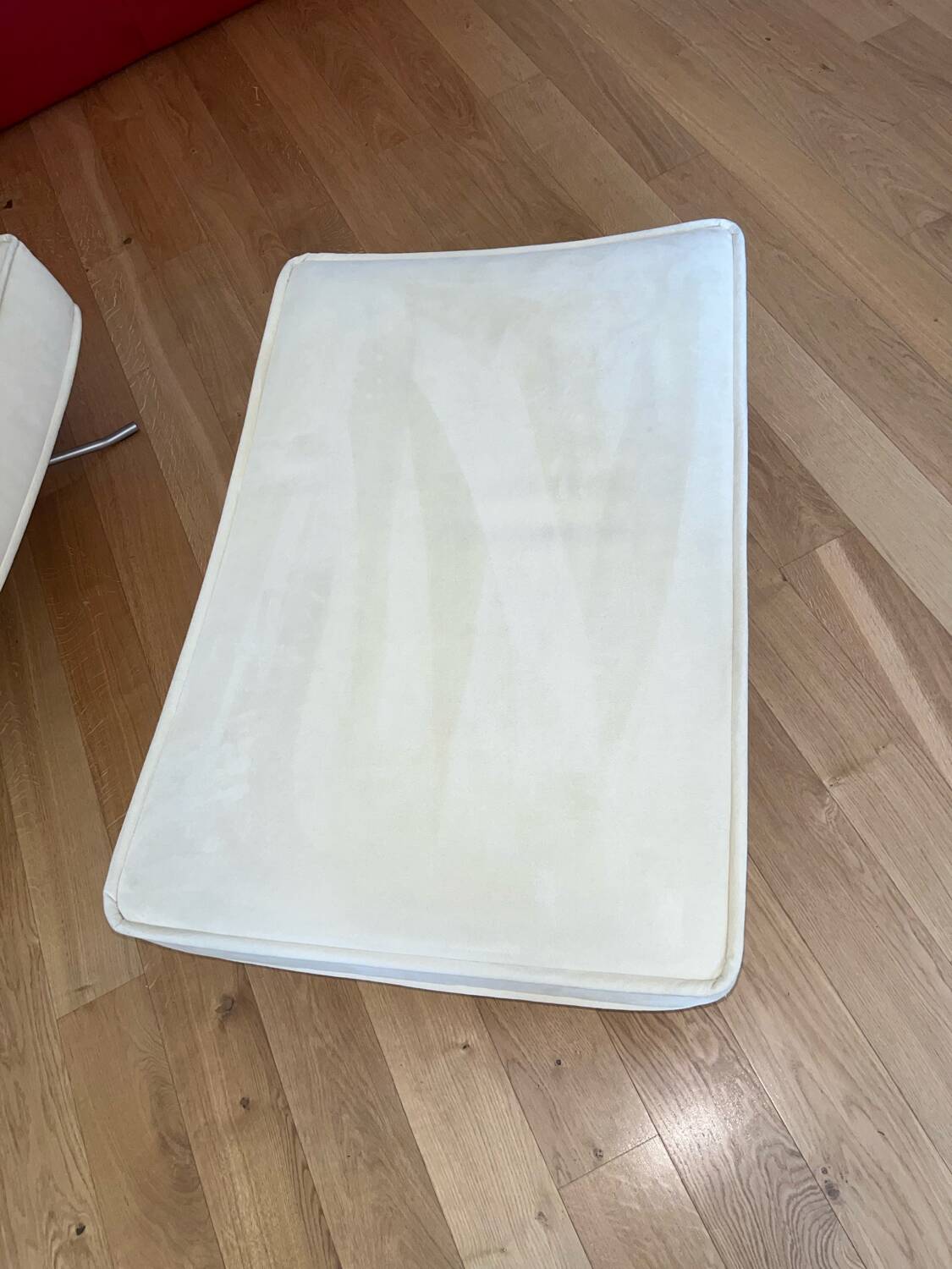 2 POP armchairs with Ligne Roset pouf
