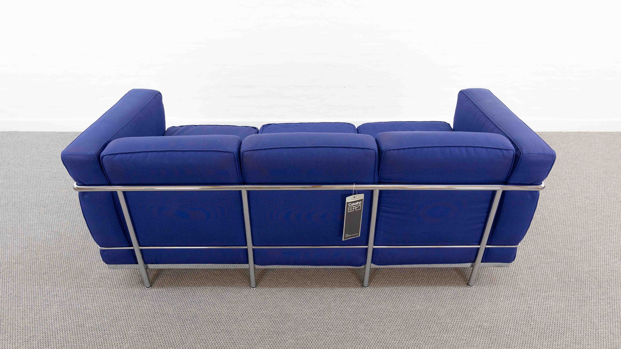 Cassina LC2 3seat Sofa by Charlotte Perriand, Le Corbusier and Pierre Jeanneret in blue fabrics