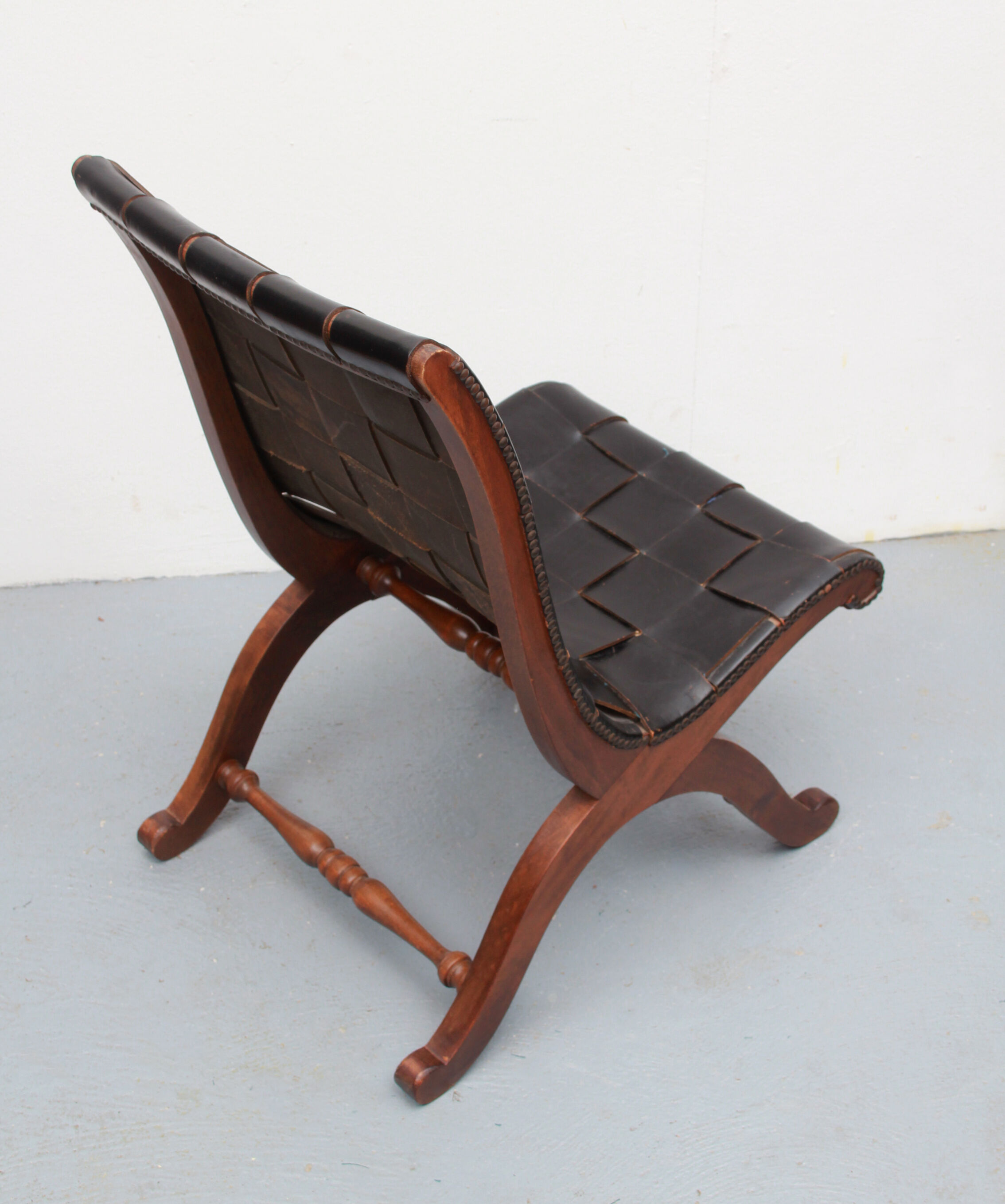 1950s chair in leather, Pierre Lottier
