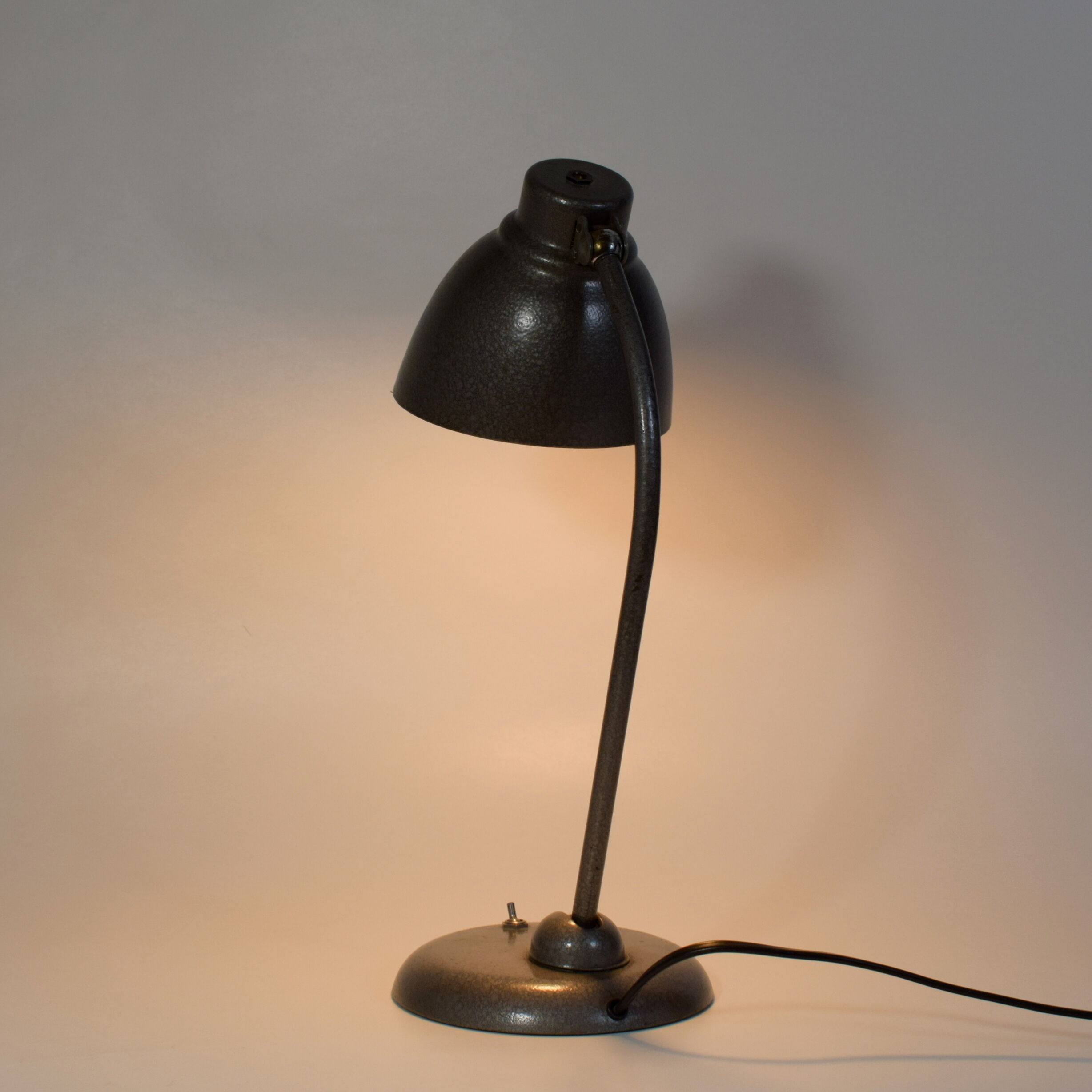 Office lamp, modernist metal, vintage