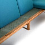 Hans J. wegner GE-236/4 Sofa Getama Denmark 1960s