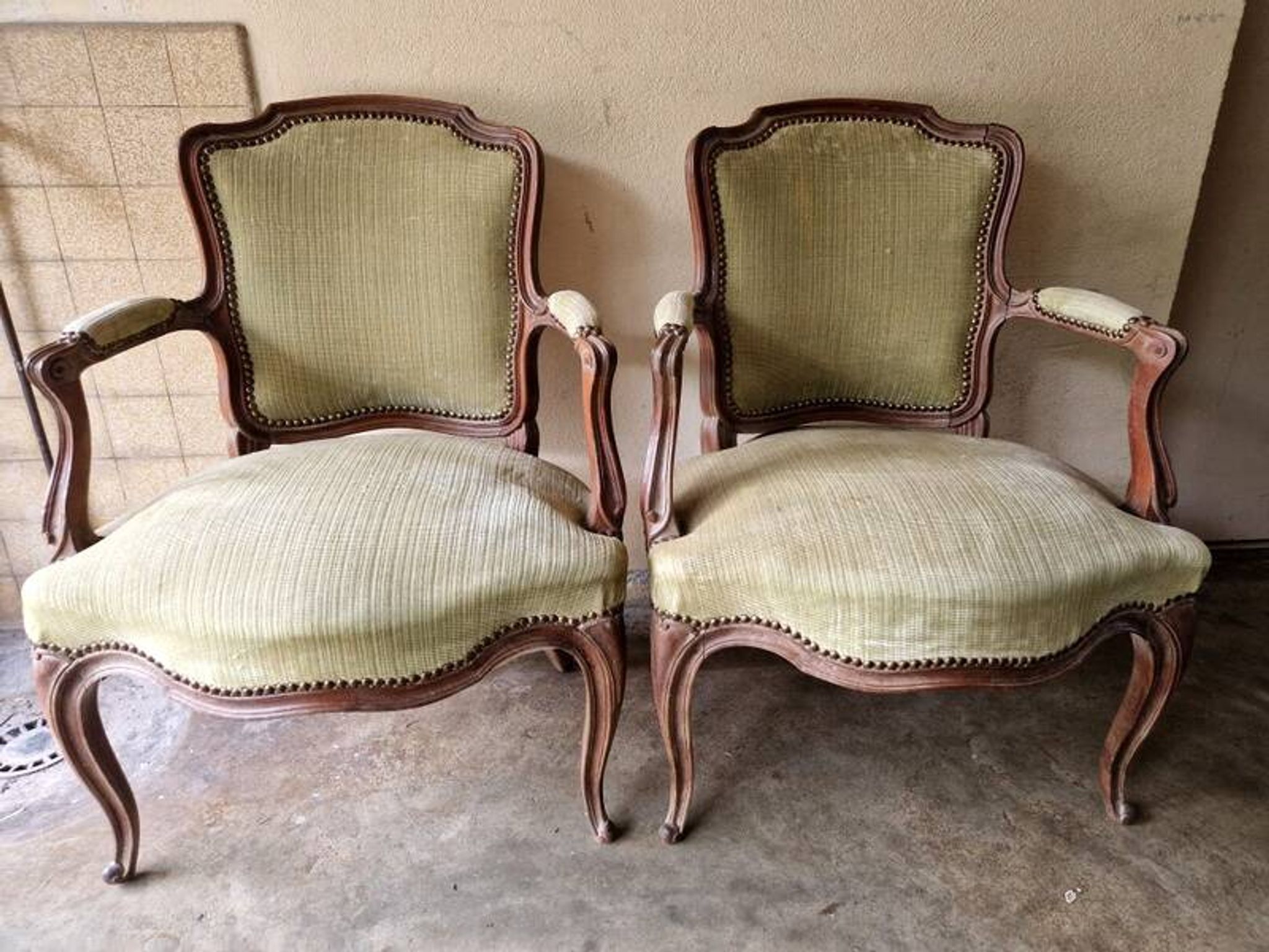 Pair of Louis XV style cabriolet armchairs in molded wood - 19th century