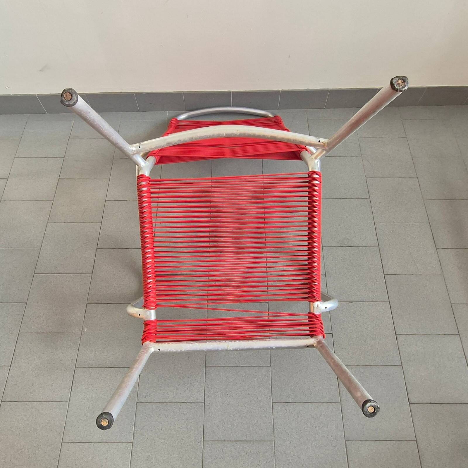 Set of 5 vintage scoubidou armchairs 1950 in aluminium & plastic wire 50