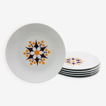 6 assiettes plates en porcelaine de bohème, 1970s, TK Thun -Tchécoslovaquie