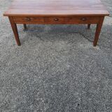Farm table