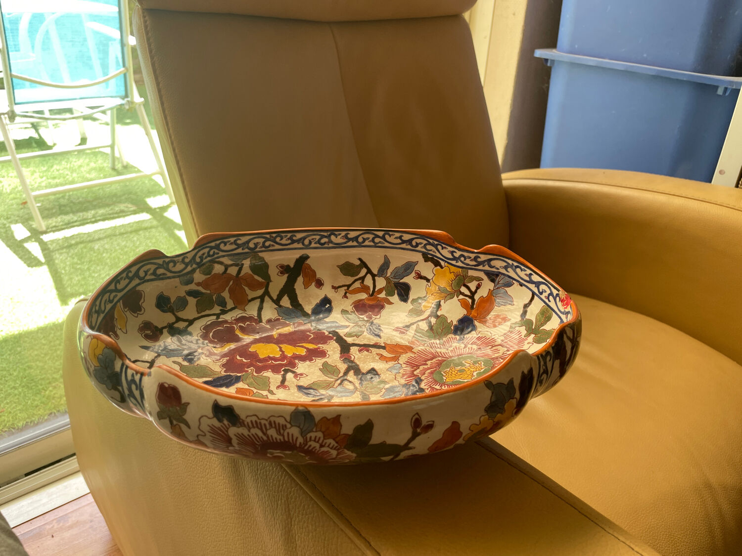 Gien Peony Fruit Bowl