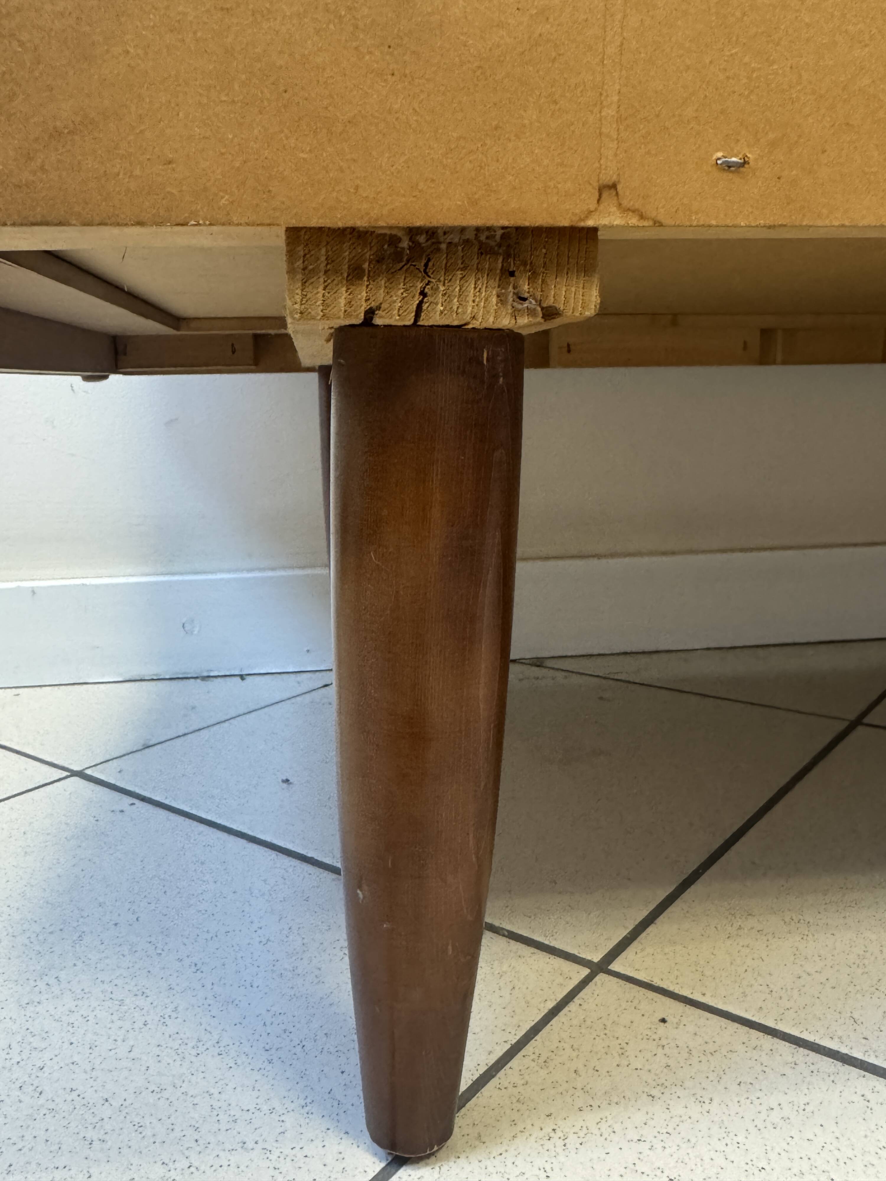 6-drawer Scandinavian style chest of drawers