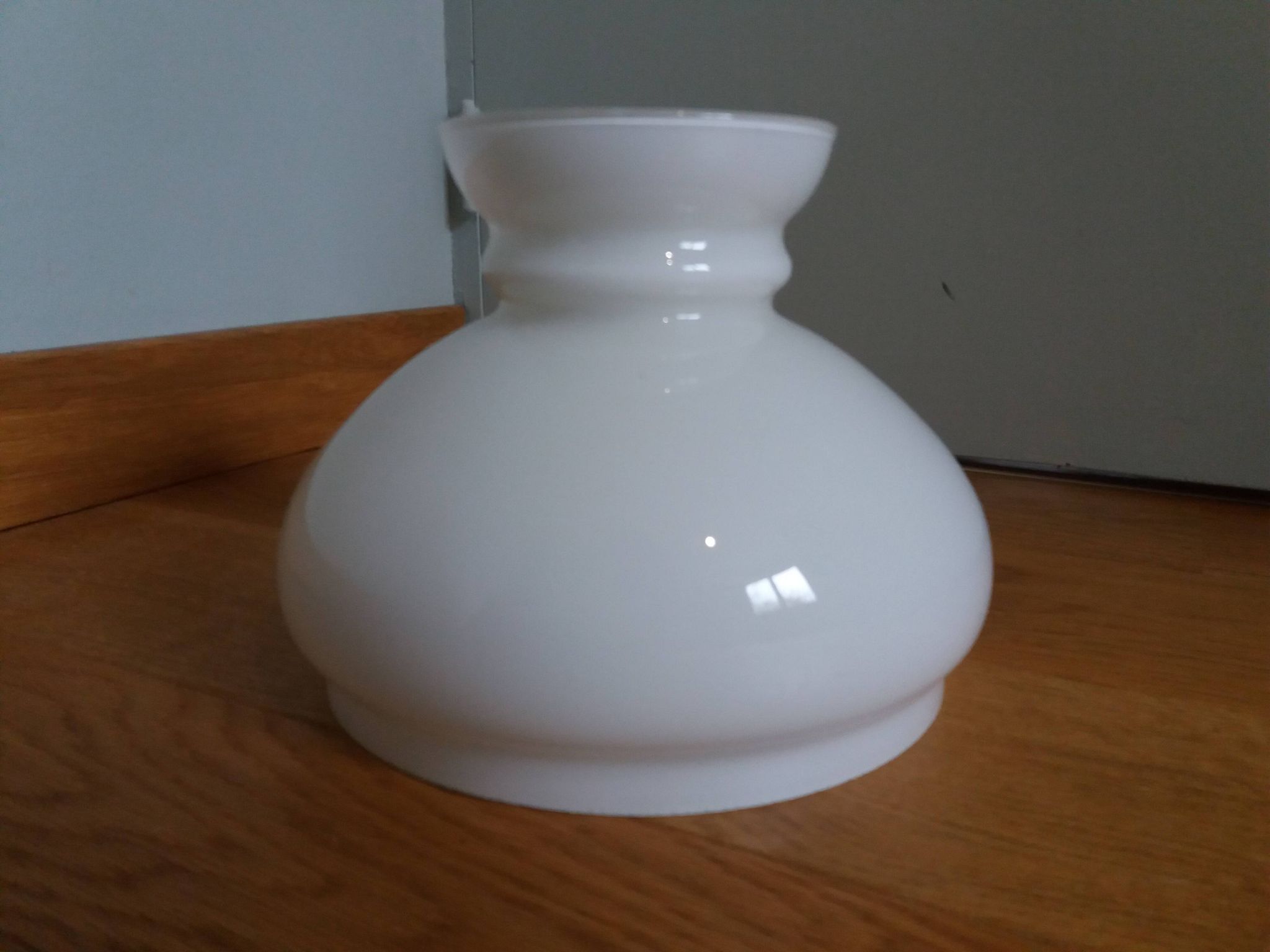 Opaline glass lampshade for suspension