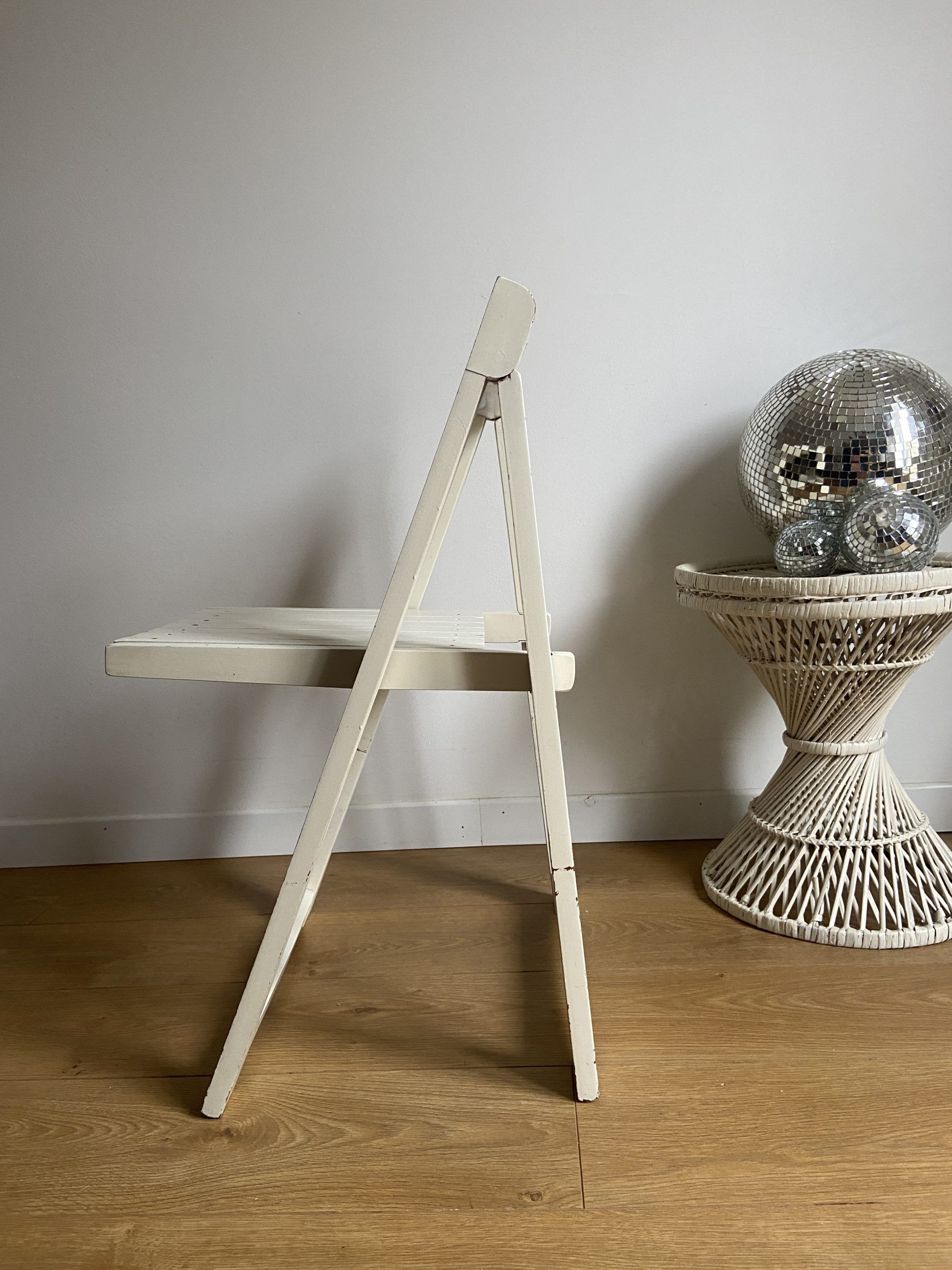 White folding vintage chair