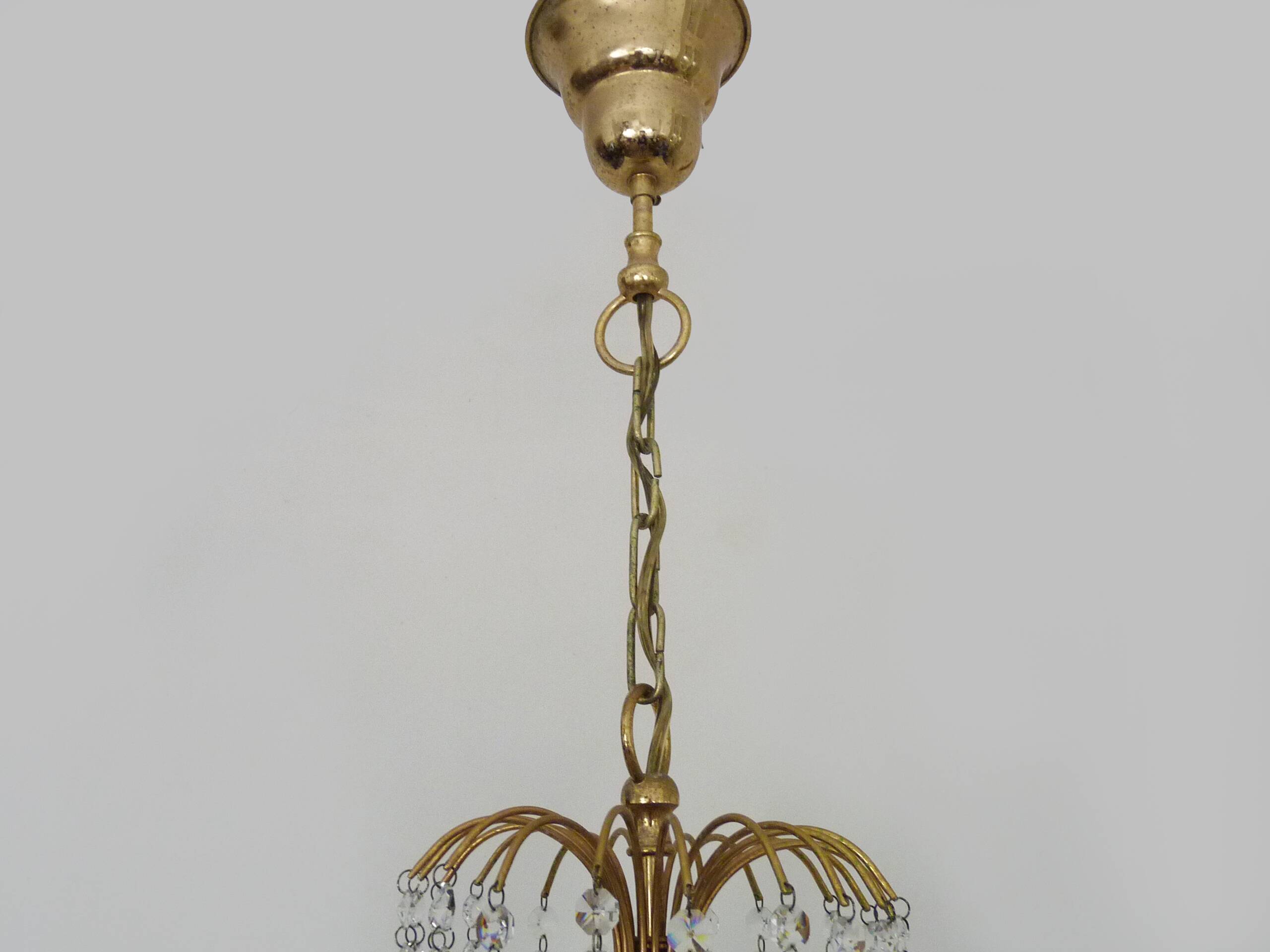 Large and antique chandelier, brass crown ceiling light, 7 tiers, 6 lights