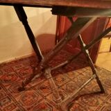 Retro folding coffee table