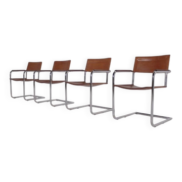 4 Matteo Grassi cantilever chairs in cognac leather