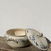 Iron earth tureen, Hirondelle model from the Lafitte factory in Bordeaux - old earthenware