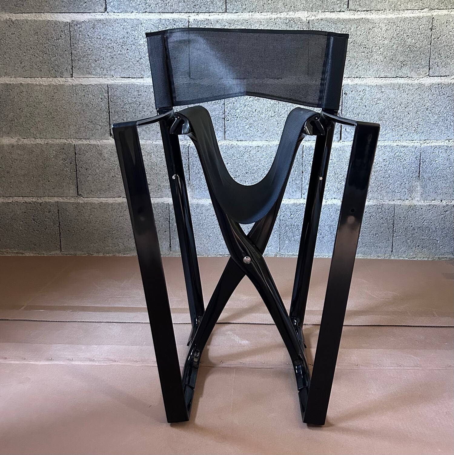 La Regista armchair by Michel Boucquillon