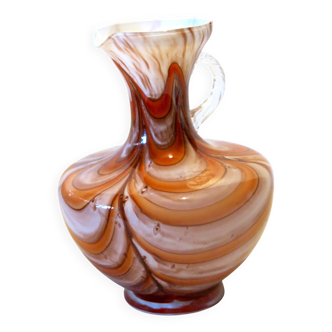 Very pretty Stelvia Florence opaline vase in very good condition.