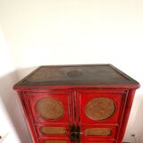 Armoire Chinoise Ancienne Rouge laquée Haute Brillance L100xP49xH175cm