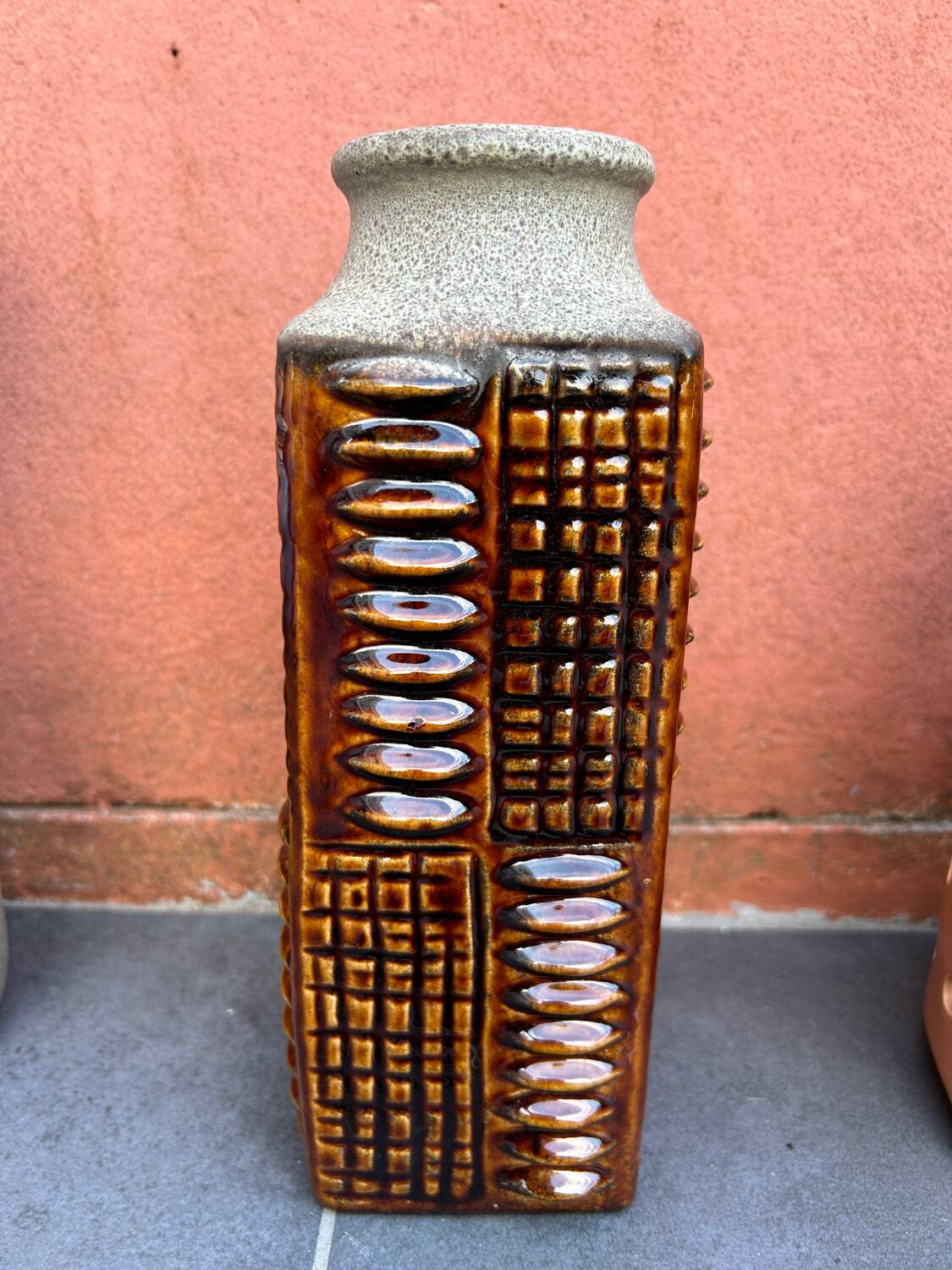 West Germany Carsten Tonnieshof Vase