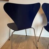 2 Arne Jacobsen 3107 Chairs / Fritz Hansen