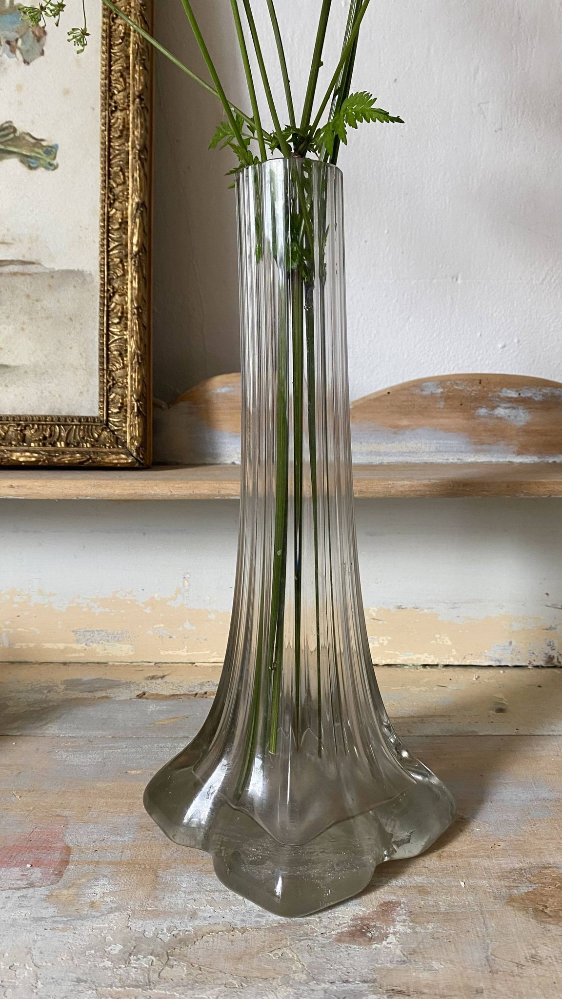 Vase en verre soliflore années 50-60