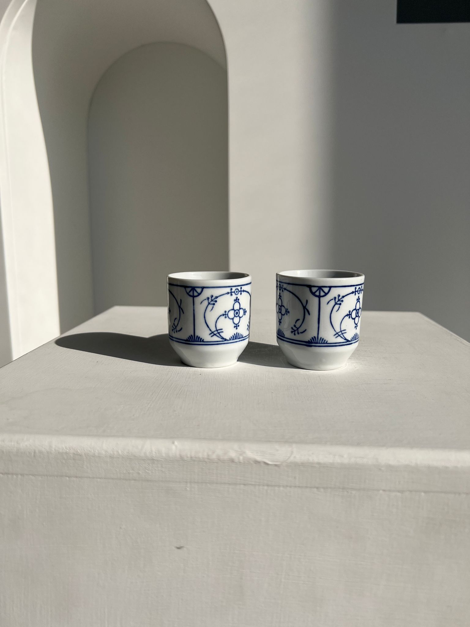 Set of 2 Scandinavian liqueur glasses or cups