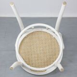 No. 18 White Chairs by Michael Thonet, Set of 4