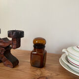 Old apothecary bottle in brown glass / jar