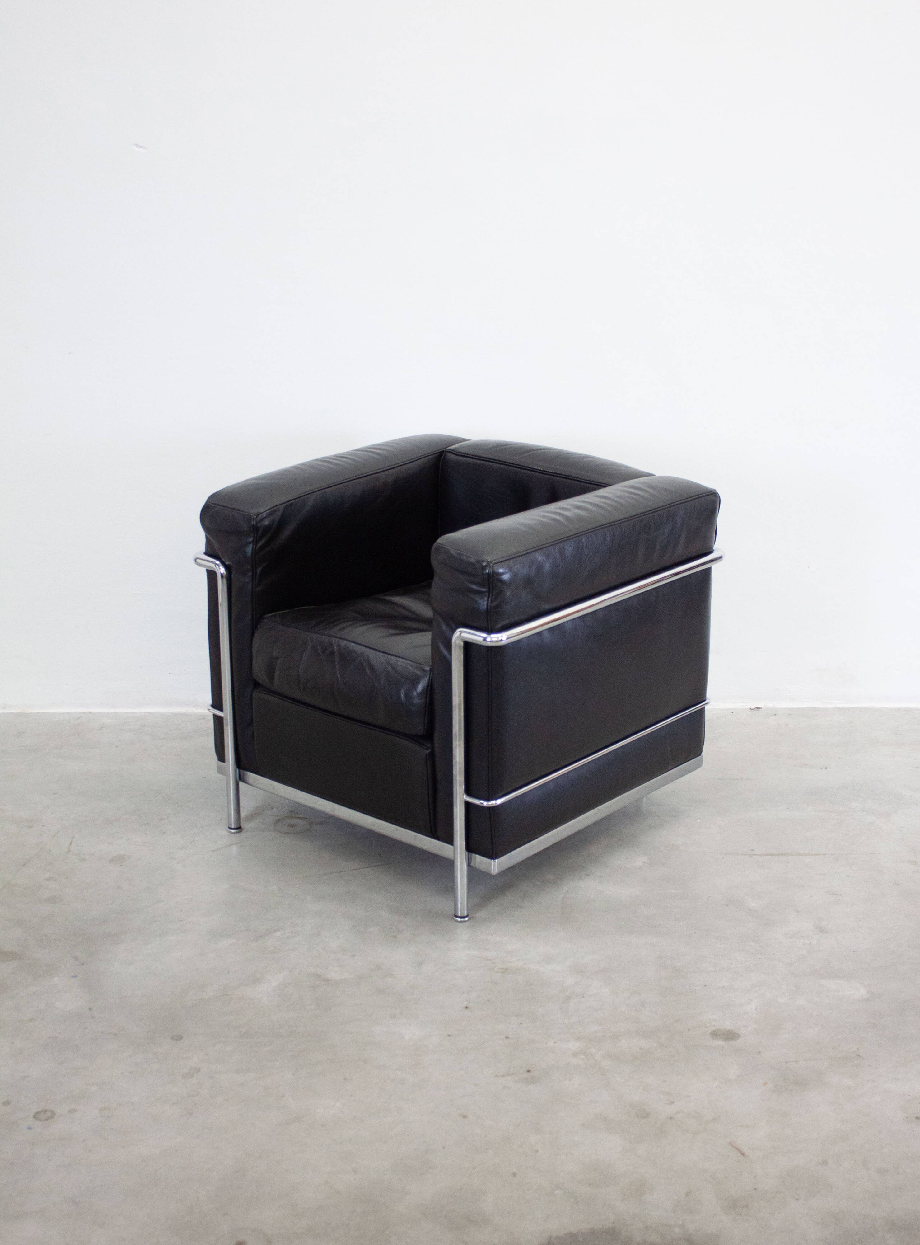 Chaise longue Cassina LC2 par Le Corbusier (Noir)