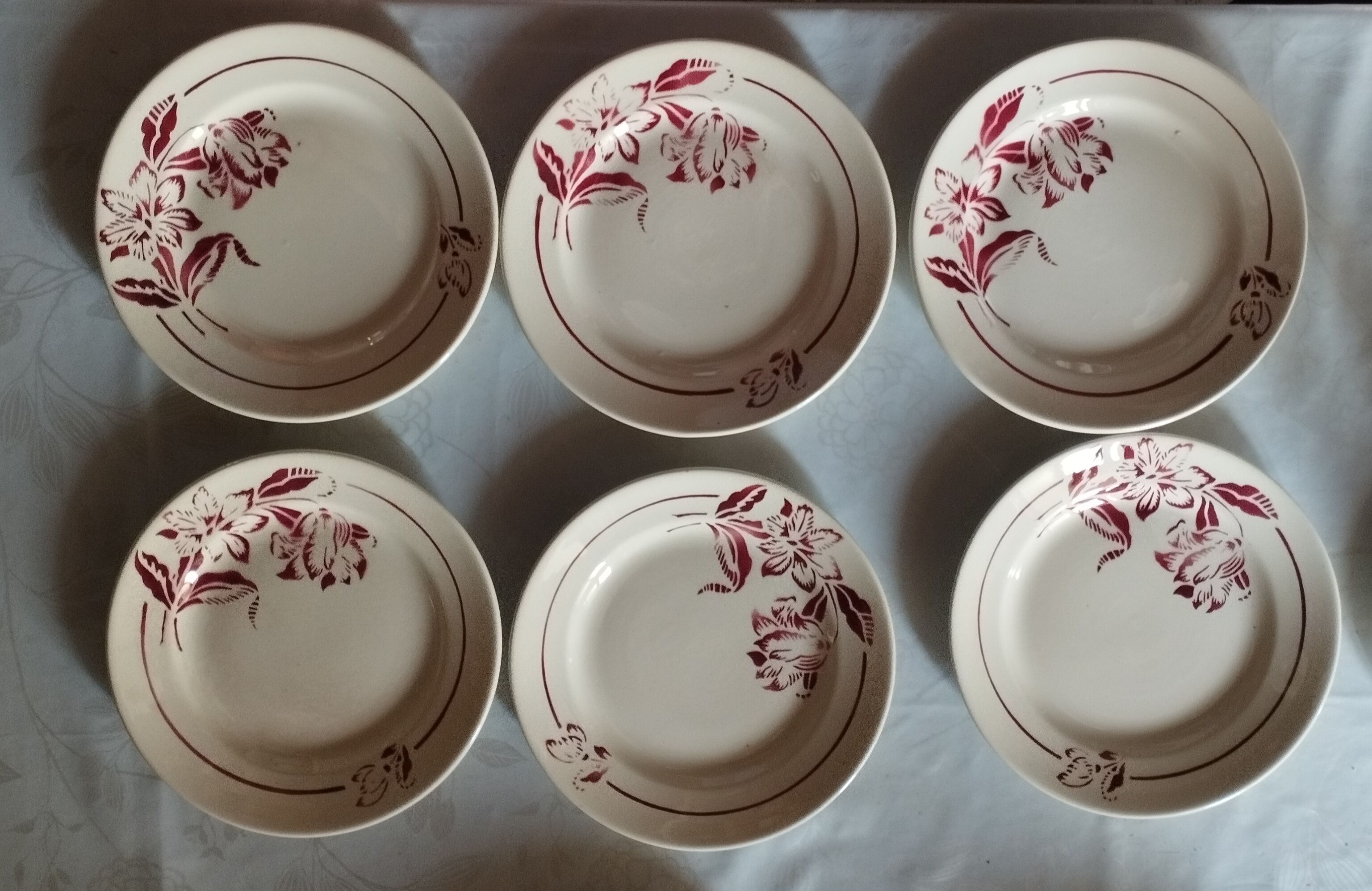 Set of six dessert plates Sarreguemines model Denise