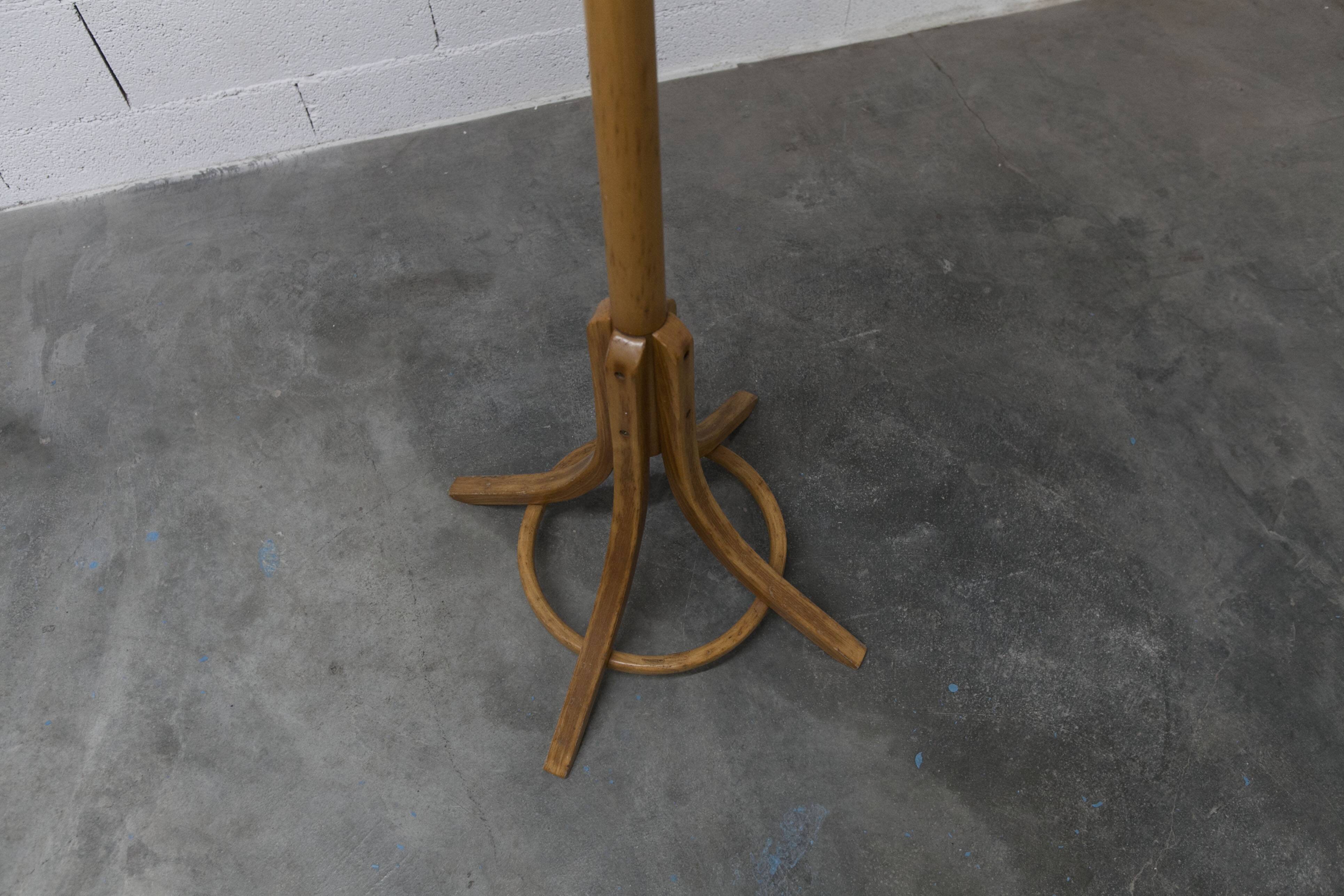 Baumann honey-colored parrot coat rack, 1970