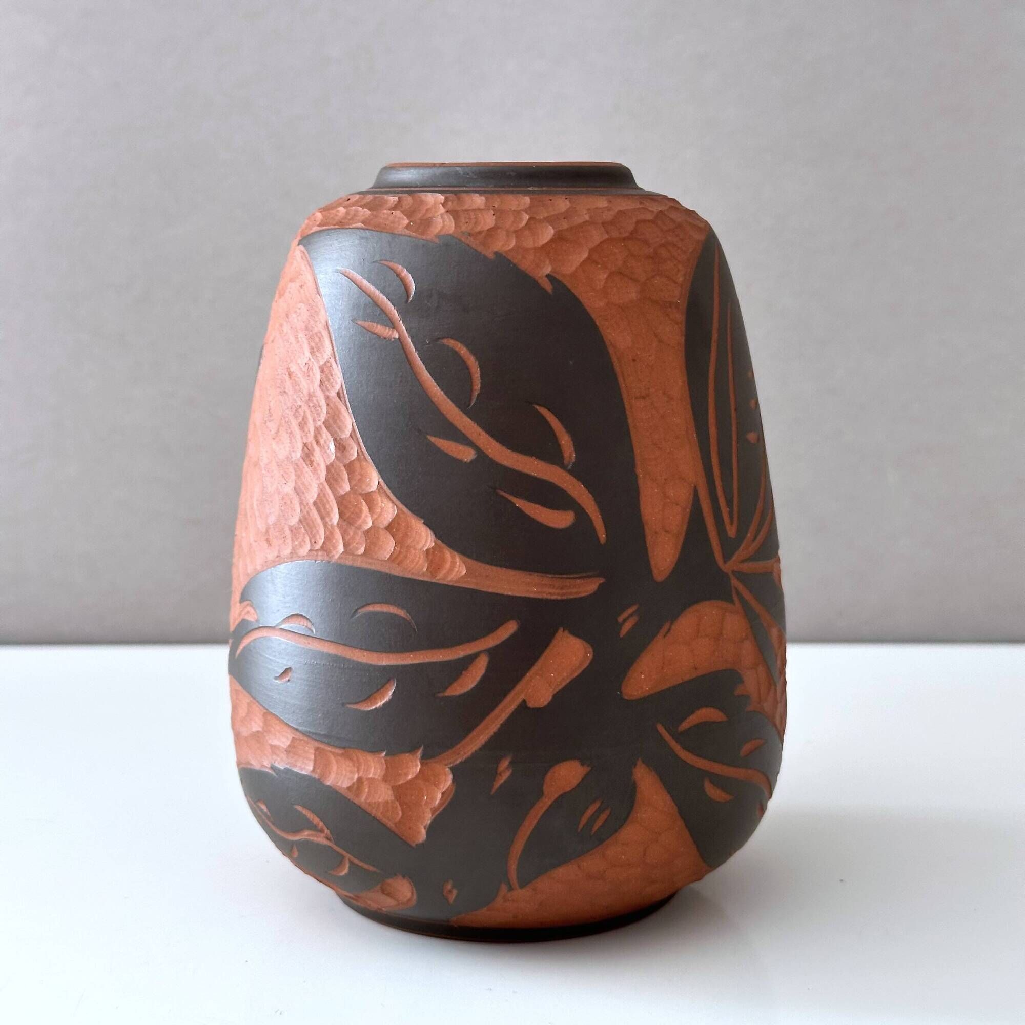 Sawa design vase by franz schwaderlapp | heinrich maria müller