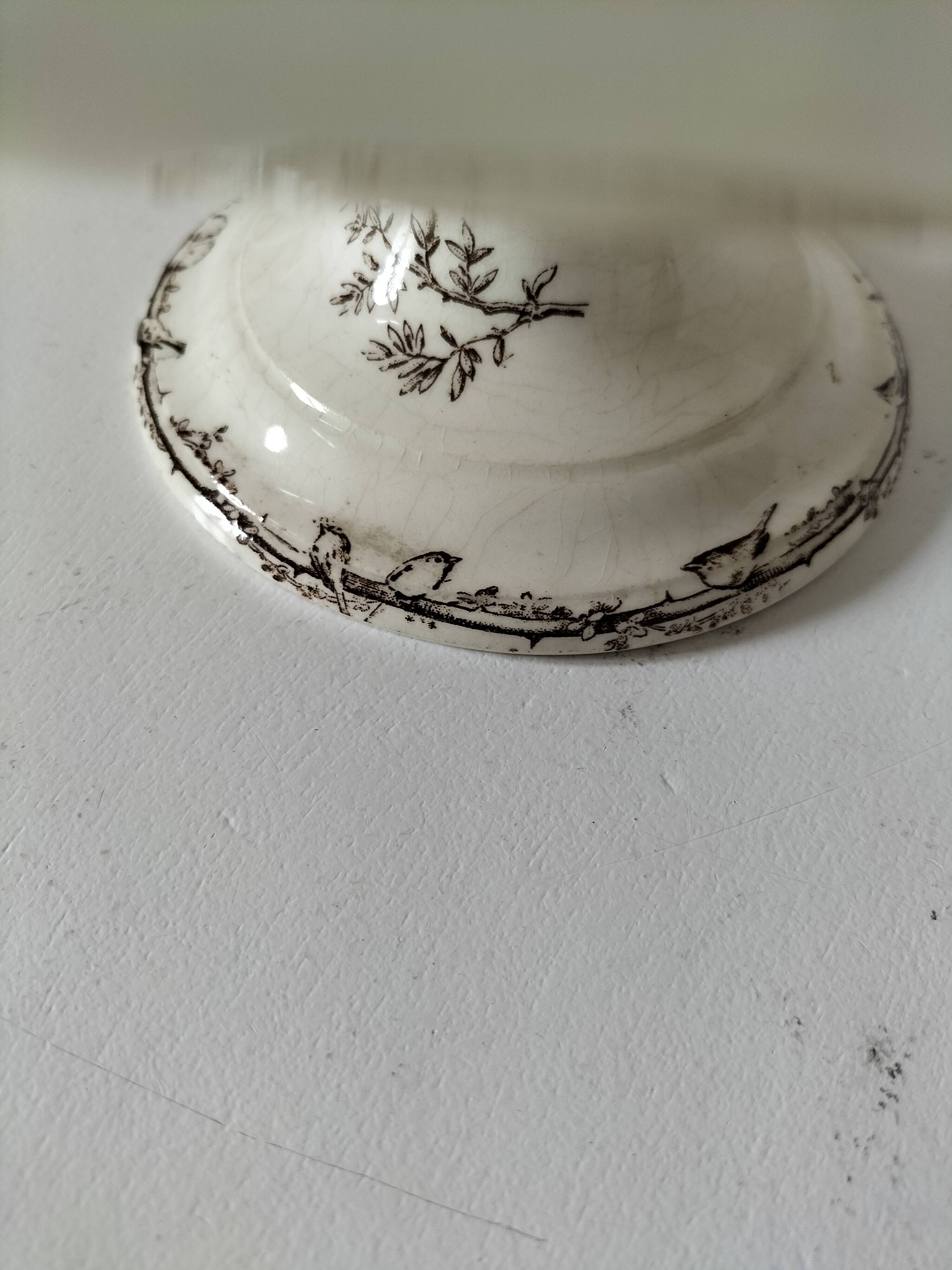 Plate on pedestal HB & Cie